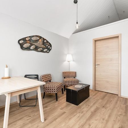 Rauthafell Apartment Хвольсвёдлюр Экстерьер фото