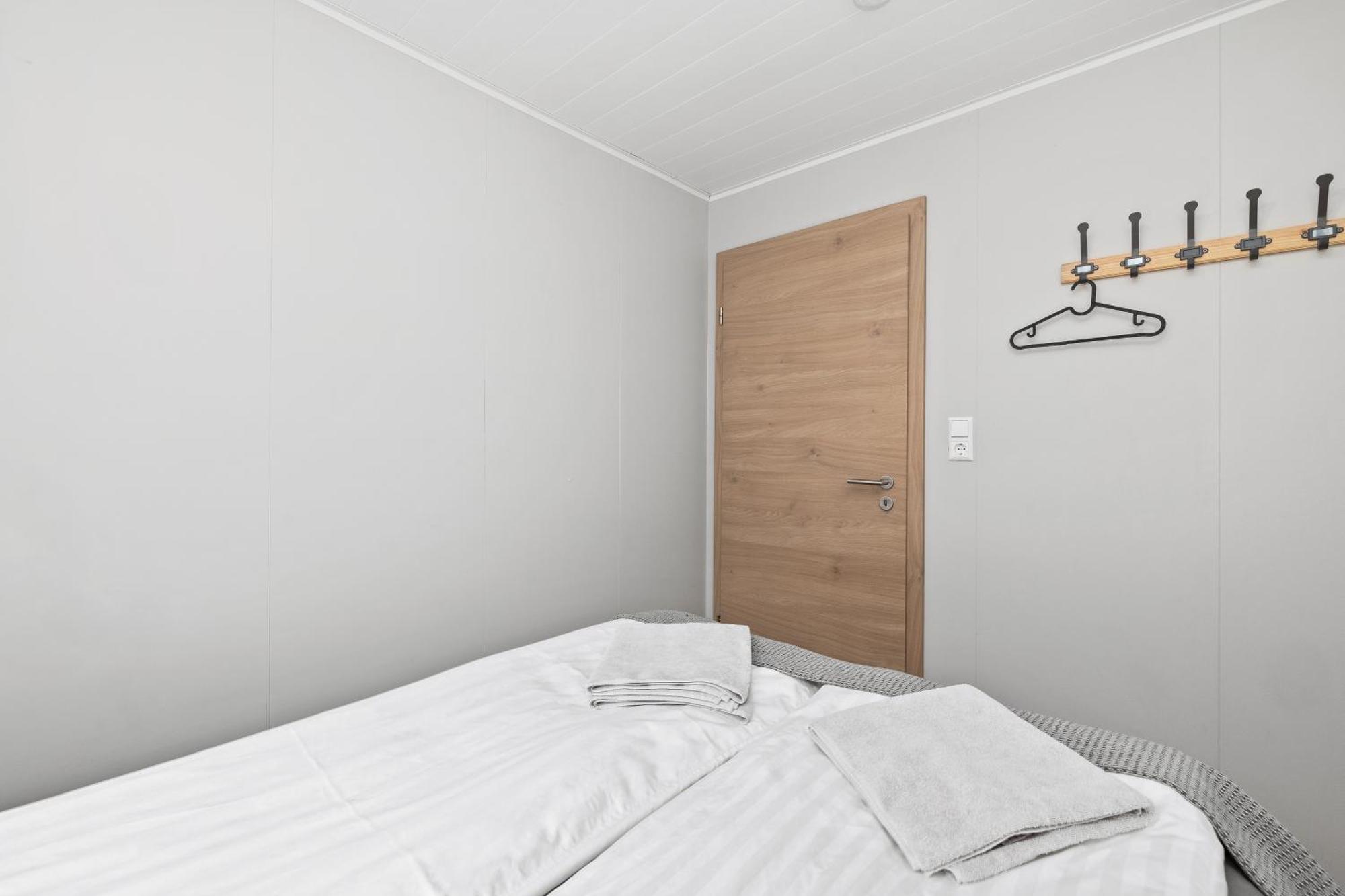 Rauthafell Apartment Хвольсвёдлюр Экстерьер фото